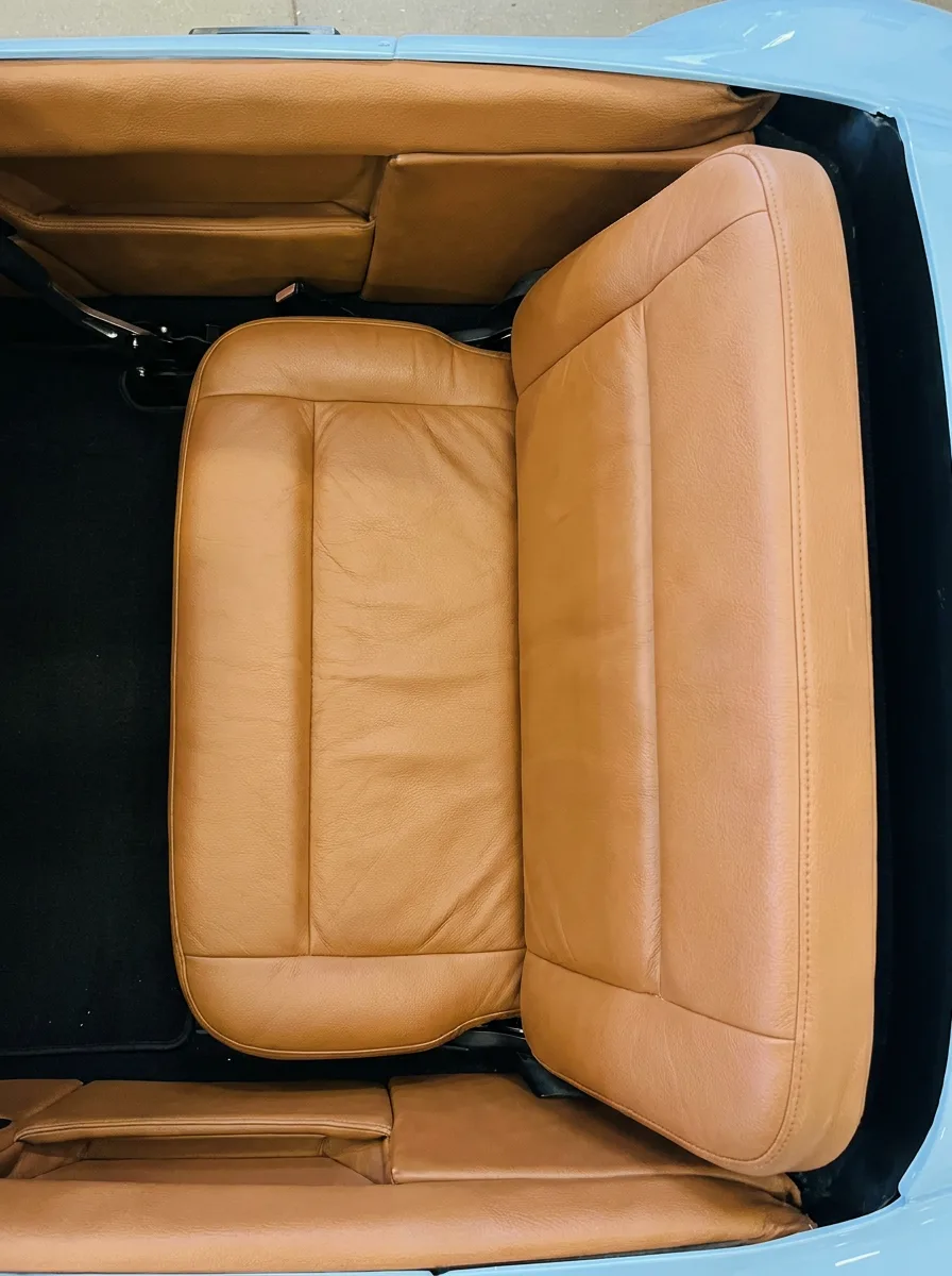 Twin bench seat